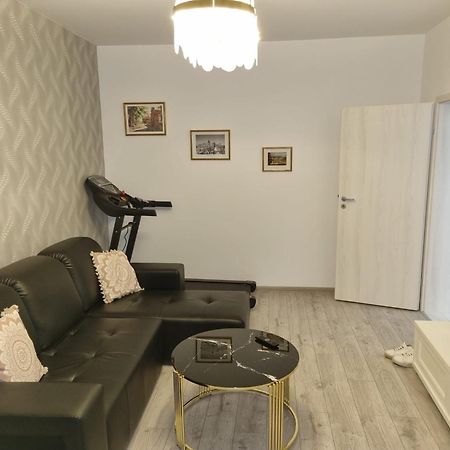 One Residence Popesti-Leordeni Dış mekan fotoğraf